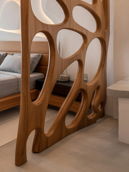 Artistic Room Divider With Sculptural Design For Bedroom Or Living Room